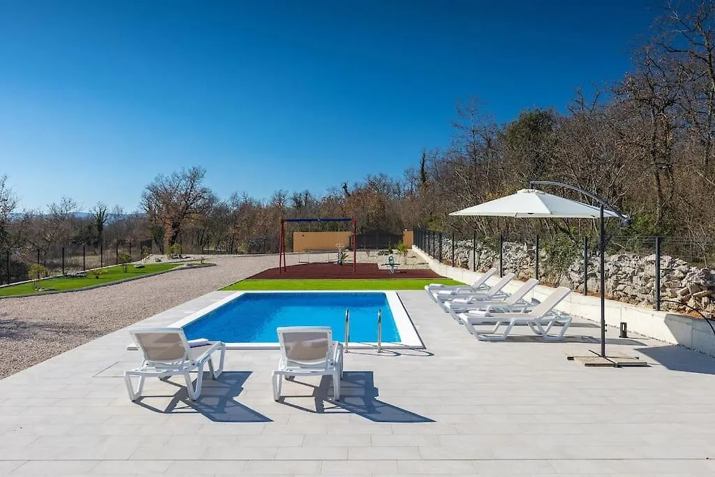 Villa Laura Ripenda Kras Croazia