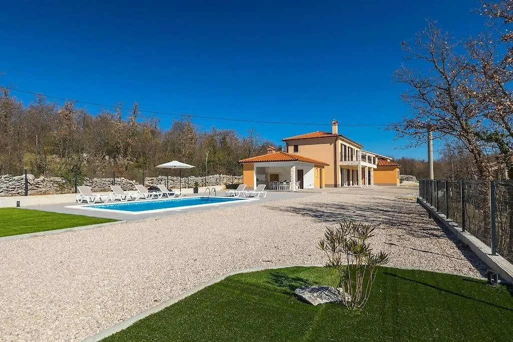Villa Laura Ripenda Kras