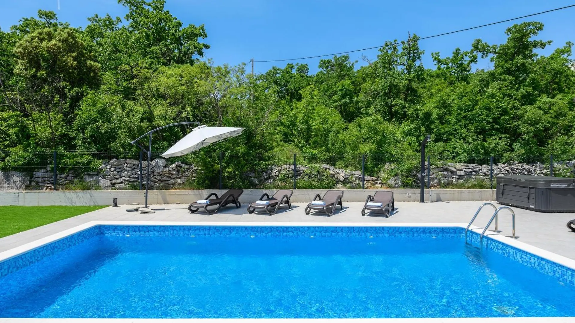 Villa Laura Ripenda Kras